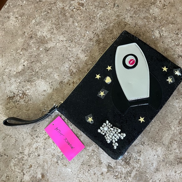 NWT Betsey Johnson Large Travel Wristlet Pouch AND Jumbo Luggage Tag Bundle - Picture 4 of 10